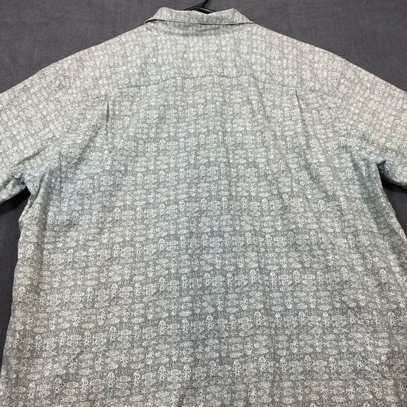 L.L. Bean Mens XL Short-Sleeve Button-Up Shirt Green Floral Print 100% Cotton - Picture 3 of 11